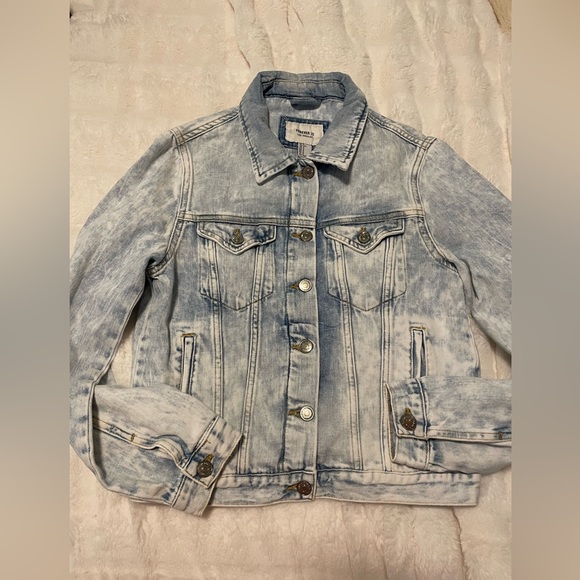 Forever 21 Jackets & Blazers - SOLD Forever 21